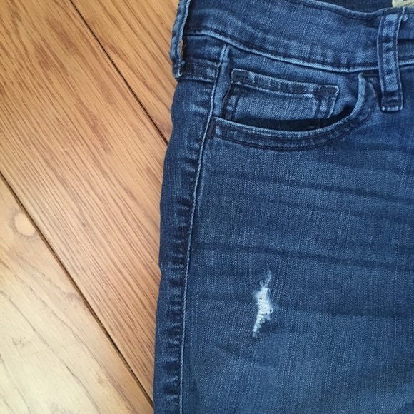 High Waisted Hollister Blue Jeans - Picture 2 of 5